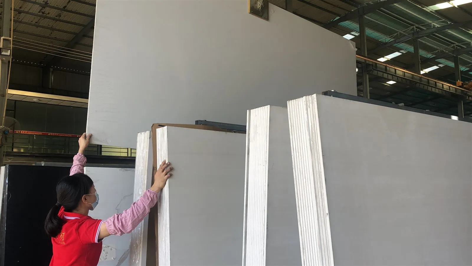 Sintered stone for shower Sintered stone for shower